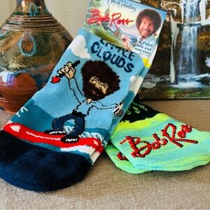 Bob Ross Joy of Painting Outdoors Nature & Ocean Theme 2 Pairs Low Cut Socks NWT